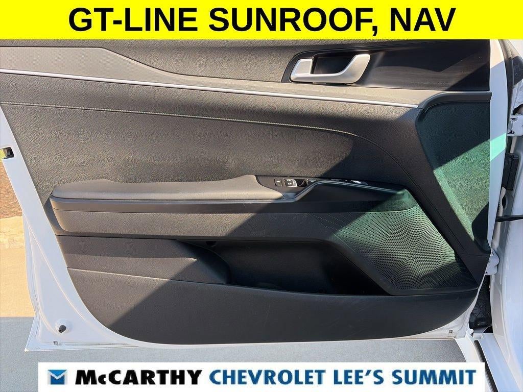 2023 Kia K5 GT-Line