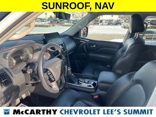 2024 INFINITI QX80 LUXE