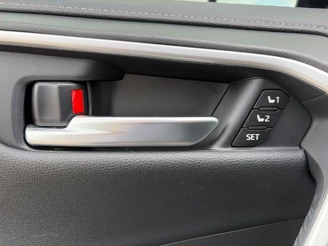 2020 Toyota RAV4 Limited