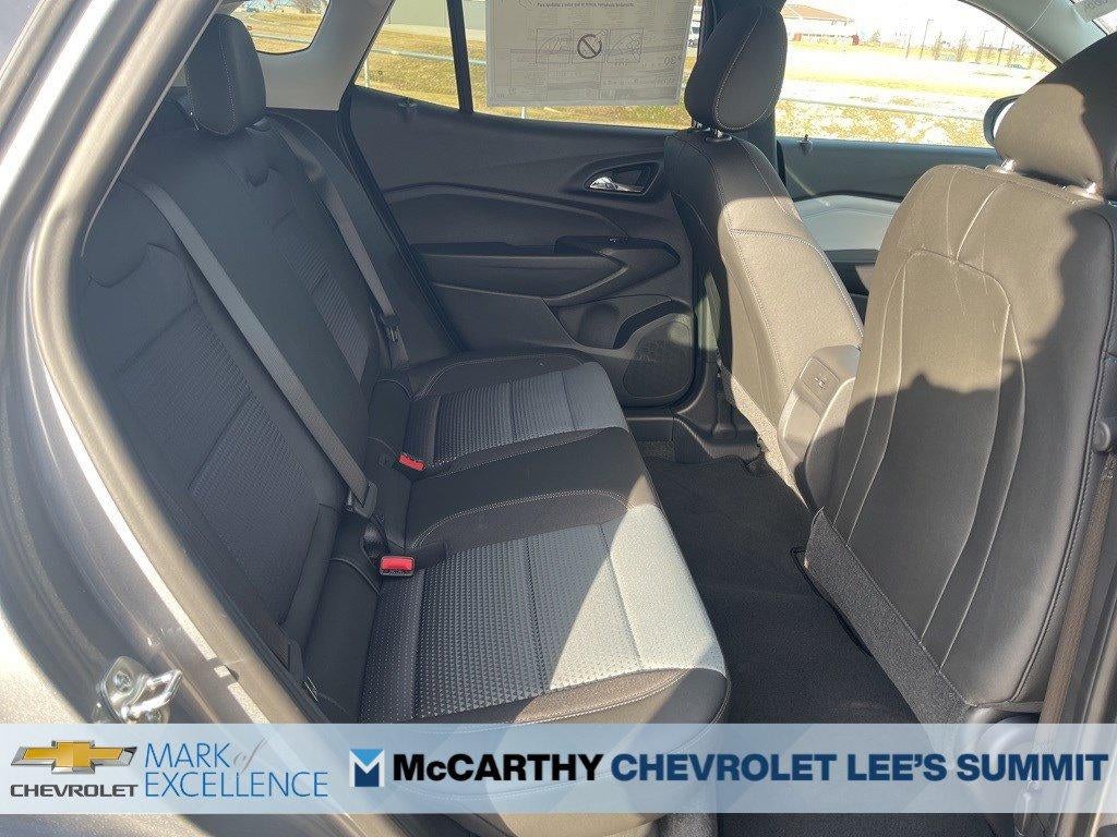 2025 Chevrolet Trax FWD 4dr LT