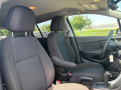 2022 Chevrolet Trax LS