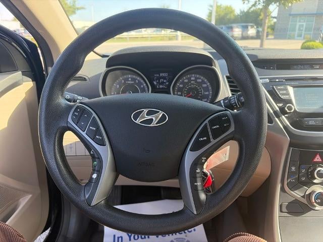 2015 Hyundai Elantra SE