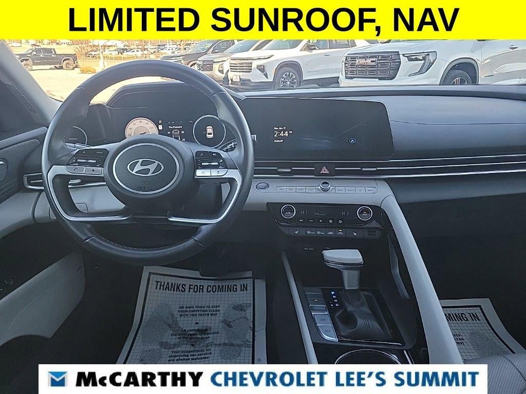 2024 Hyundai Elantra Limited