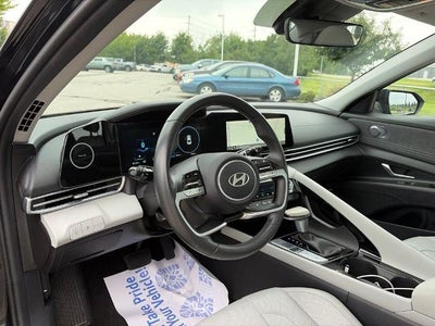 2024 Hyundai Elantra Limited