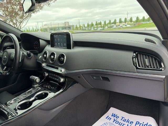 2020 Kia Stinger GT-Line