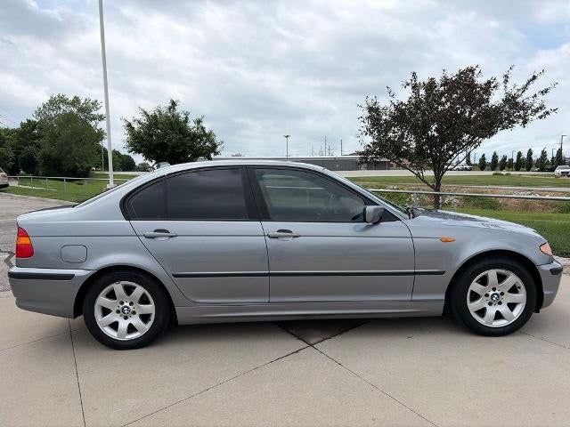 2004 BMW 3 Series 325i