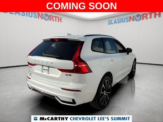 2024 Volvo XC60 Plus Dark Theme