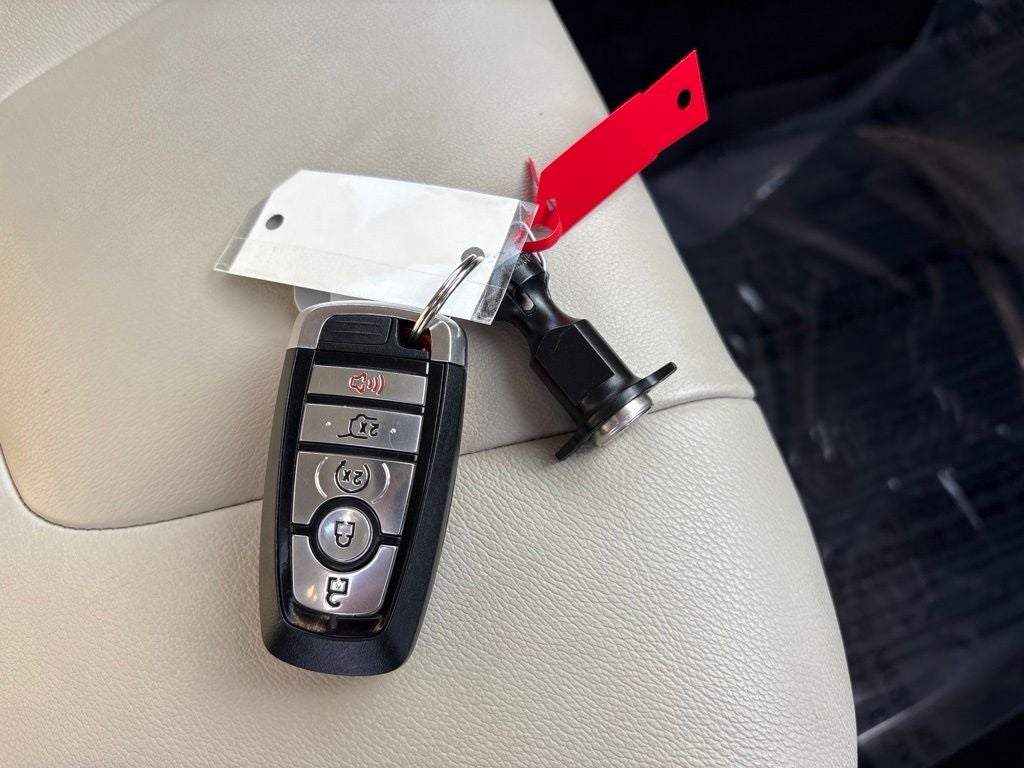 2020 Ford Edge Titanium
