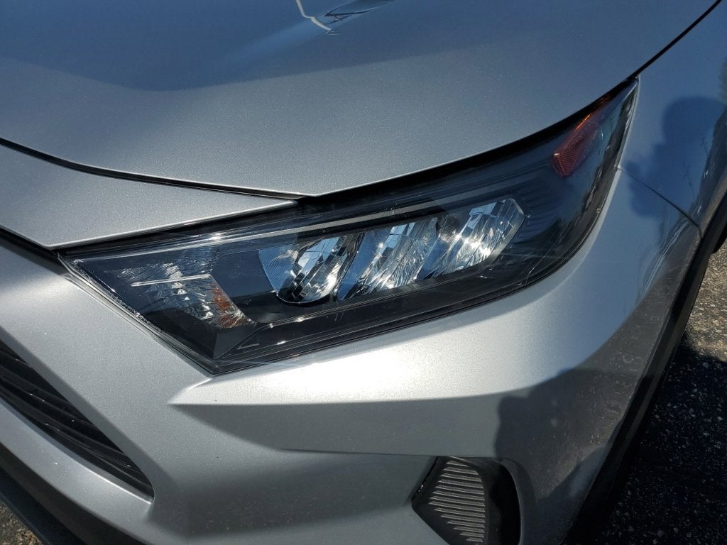 2019 Toyota RAV4 Hybrid LE