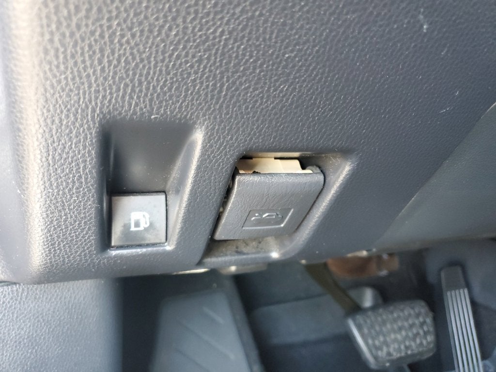 2019 Toyota RAV4 Hybrid LE