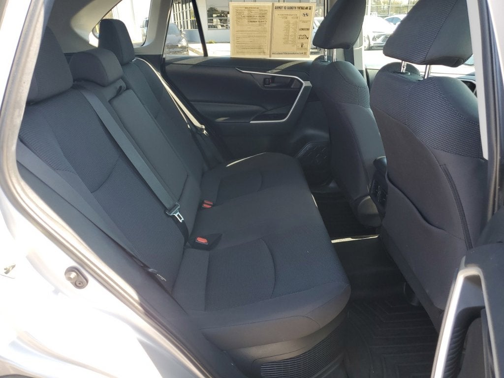 2019 Toyota RAV4 Hybrid LE