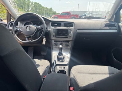 2016 Volkswagen Golf TSI S 4-Door