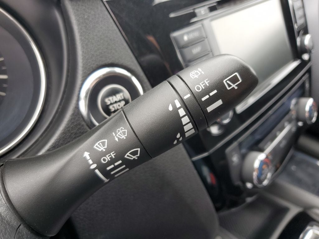 2020 Nissan Rogue Sport SL