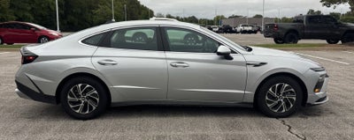 2026 Hyundai Sonata Hybrid Blue