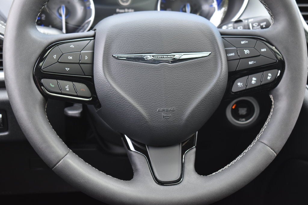 2025 Chrysler Pacifica Limited