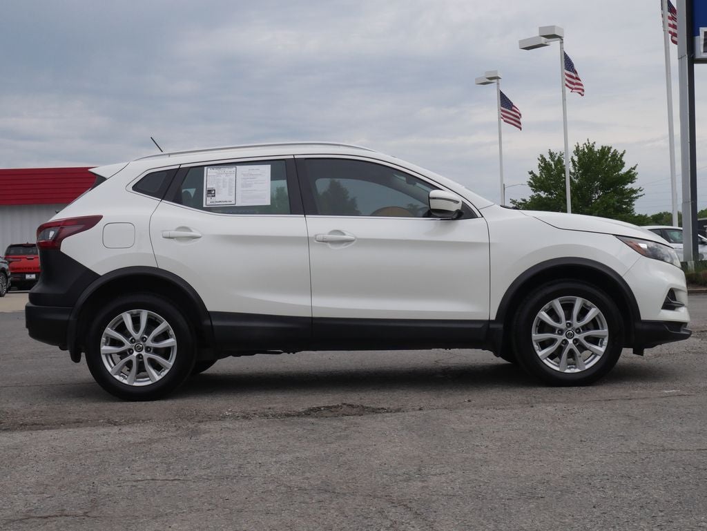 2020 Nissan Rogue Sport SV