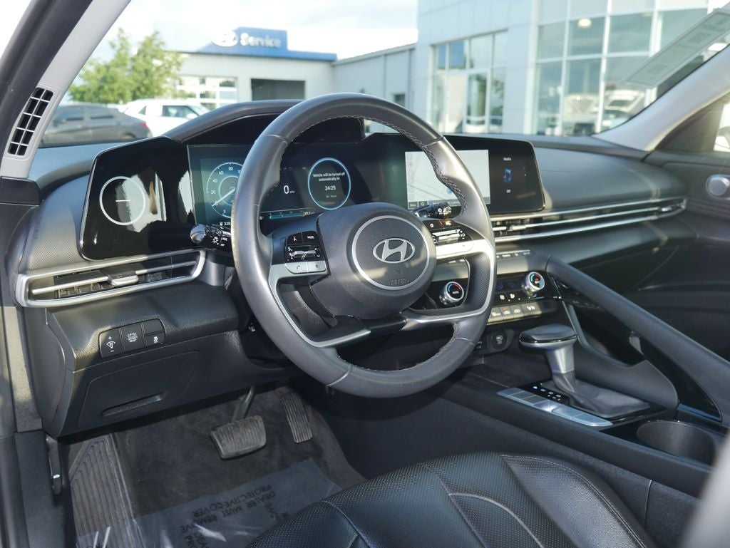 2025 Hyundai Elantra Hybrid Limited